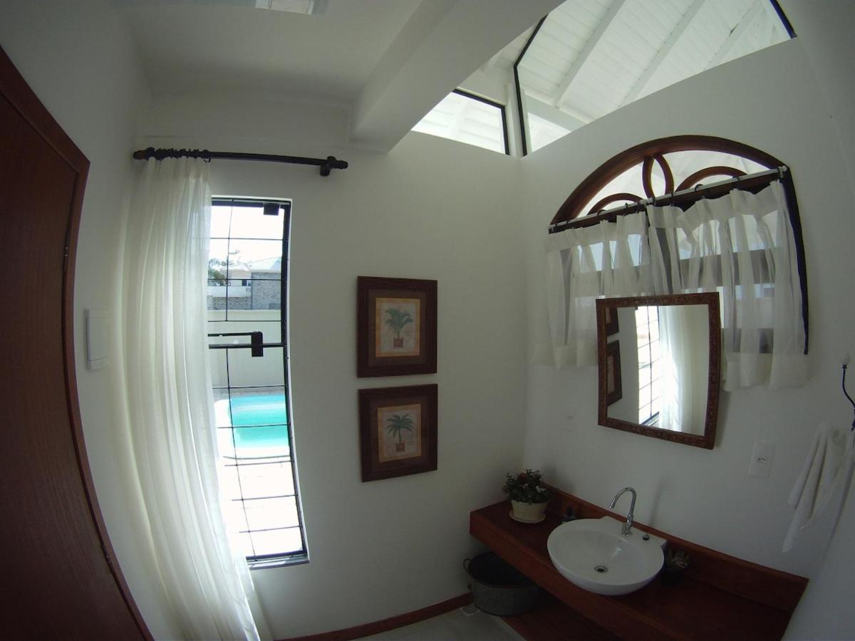 Hospedaria Shaolin Suite na Lagoa da Conceição Florianopolis Exterior foto